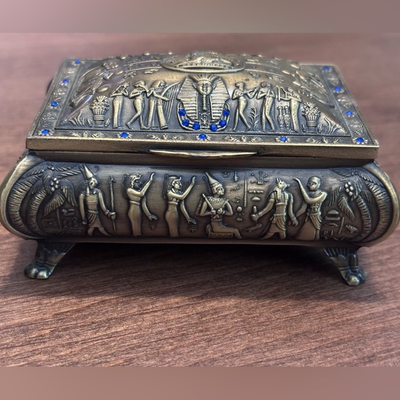 Egyptian Jewelry Box with Blue Accents - Picture 11 of 12
